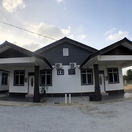 קואלה טרנגאנו Twin Homestay D מראה חיצוני תמונה